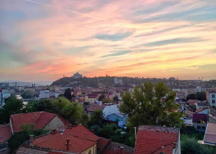 Cozy In The Center Of Διαμέρισμα